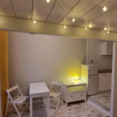 Sopotiera Tiny By Mc *
